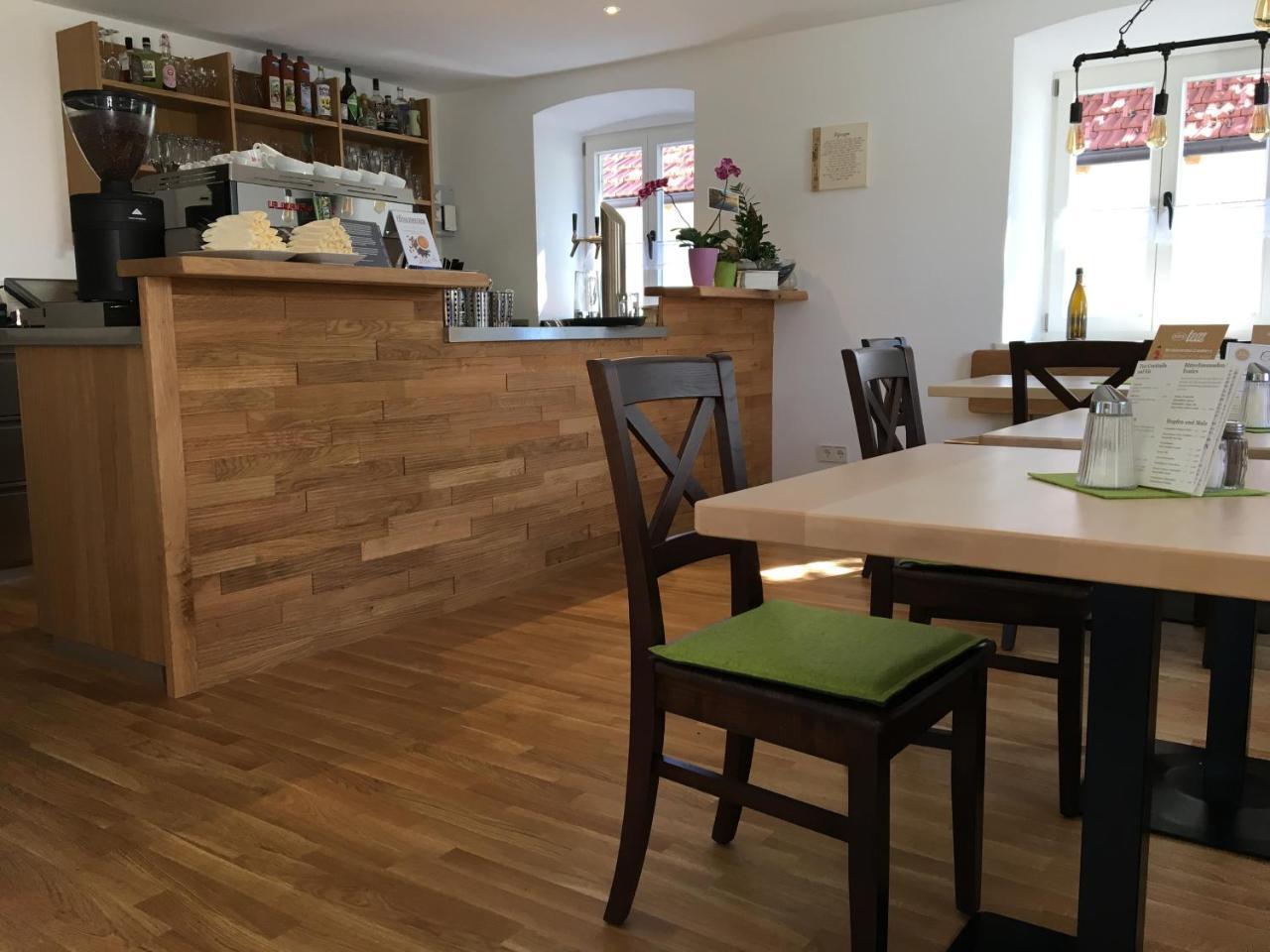 Hotel Im Sonnental Яхенау Екстериор снимка